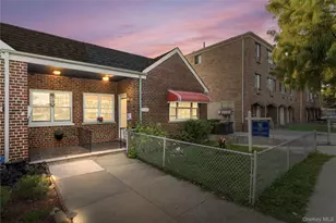 1049 Huntington Ave, Bronx, NY 10465 - Photo 15