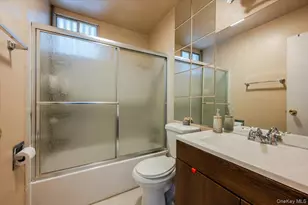 79 E Deer Park Rd, Dix Hills, NY 11746 - Photo 15