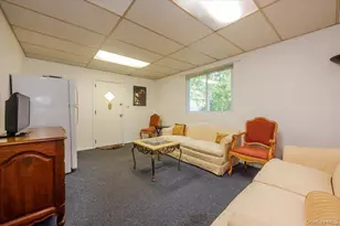 79 E Deer Park Rd, Dix Hills, NY 11746 - Photo 17