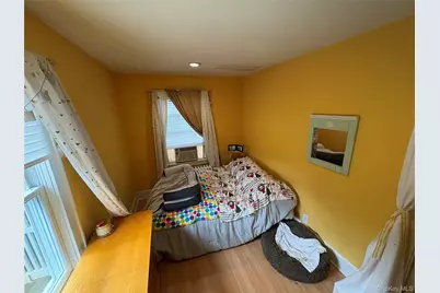 17 Somerset Avenue, East Islip, NY 11730 - Photo 17