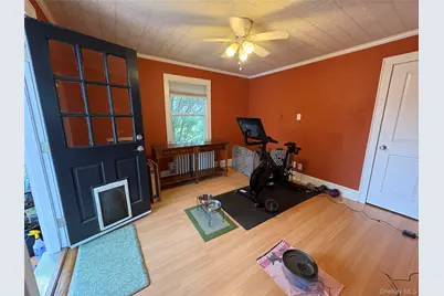 17 Somerset Avenue, East Islip, NY 11730 - Photo 33