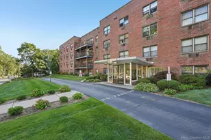 5 Oakdale Manor, Suffern, NY 10901 - Photo 3