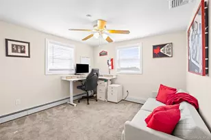 853 S Bay St, Lindenhurst, NY 11757 - Photo 15