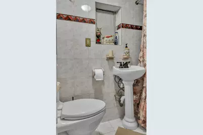 2308 31 Drive, Astoria, NY 11106 - Photo 23