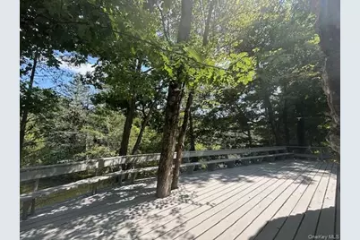 272 Drake Road, Pleasant Valley, NY 12569 - Photo 9