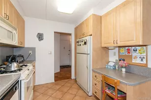 10 Ipswich Ave, Great Neck, NY 11021 - Photo 21
