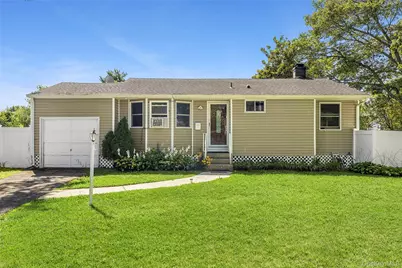 1600 Fire Avenue, Medford, NY 11763 - Photo 1