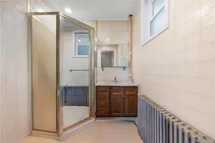 407 N MacQuesten Pkwy, Mount Vernon, NY 10552 - Photo 7