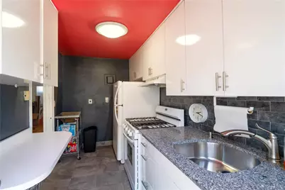 68-57 Bell Blvd #68-57, Oakland Gardens, NY 11364 - Photo 11