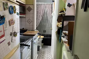 84-01 Main St, Briarwood, NY 11435 - Photo 5