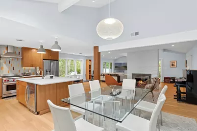 2723 Deerfield Road, Southampton, NY 11963 - Photo 9