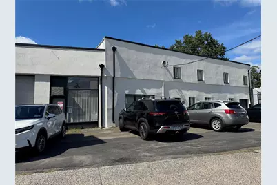 387A Jericho Turnpike #2, Floral Park, NY 11001 - Photo 1