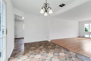 344 N Hickory St, Massapequa, NY 11758 - Photo 7