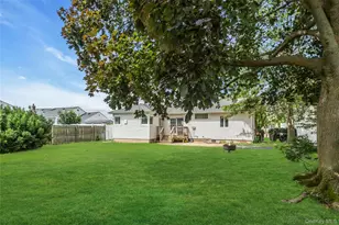 344 N Hickory St, Massapequa, NY 11758 - Photo 29