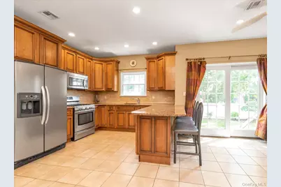 1674 Birch Drive, Merrick, NY 11566 - Photo 9