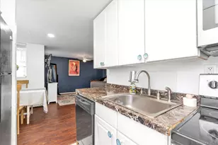 475 Broadway, Long Beach, NY 11561 - Photo 7