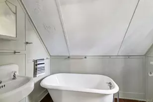 11 Seaman Rd, Poughkeepsie, NY 12601 - Photo 25