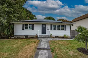 31 Terrell St, Patchogue, NY 11772 - Photo 19