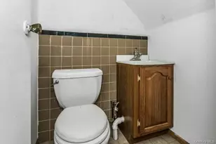 291 Lincoln St, Franklin Square, NY 11010 - Photo 17