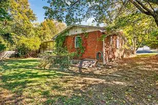 25 Russell Rd, Newburgh, NY 12550 - Photo 33