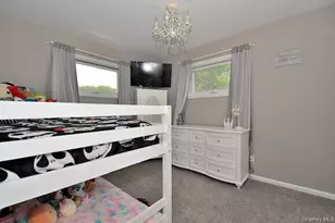 70 Westgate Rd, Massapequa Park, NY 11762 - Photo 11
