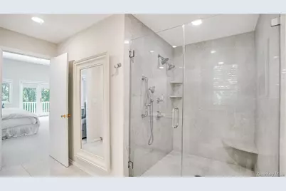 9 Rosebud Lane, East Quogue, NY 11959 - Photo 19