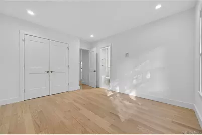 5 Pepperday Avenue, Port Washington, NY 11050 - Photo 31