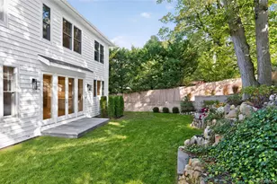 5 Pepperday Ave, Port Washington, NY 11050 - Photo 43