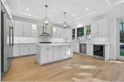 5 Pepperday Avenue, Port Washington, NY 11050 - Photo 11