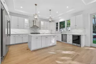 5 Pepperday Ave, Port Washington, NY 11050 - Photo 11