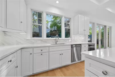 5 Pepperday Avenue, Port Washington, NY 11050 - Photo 13