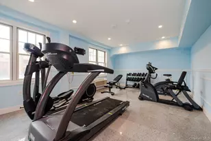 661 W Broadway, Long Beach, NY 11561 - Photo 23