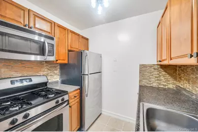 3123 Bailey Avenue #4A, Bronx, NY 10463 - Photo 15