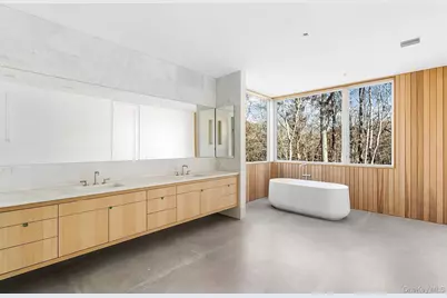 16 Arbor Path, Amagansett, NY 11930 - Photo 9