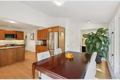 230 Cook Street, Huntington Station, NY 11746 - Photo 17