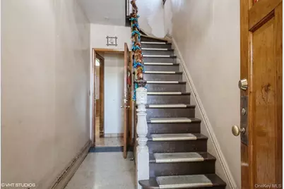 4261 Byron Avenue, Bronx, NY 10466 - Photo 21