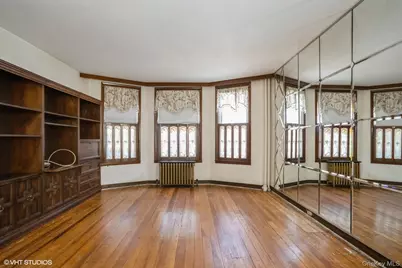 4261 Byron Avenue, Bronx, NY 10466 - Photo 11