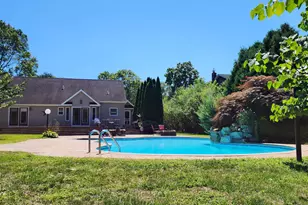 289 Carleton Dr E, Shirley, NY 11967 - Photo 15