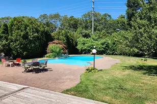 289 Carleton Dr E, Shirley, NY 11967 - Photo 13