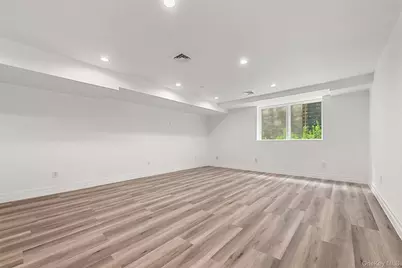 4 Angelas Place #1, Bronx, NY 10465 - Photo 37