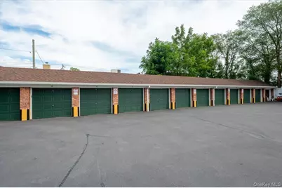 1600 Grand Avenue #V1, Baldwin, NY 11510 - Photo 15