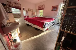 1046 E 32nd St, Brooklyn, NY 11210 - Photo 3