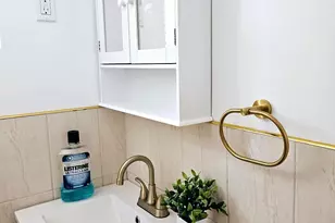 [Address not provided], Briarwood, NY 11435 - Photo 7