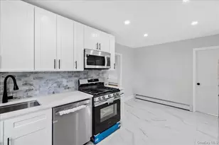 1686 Rosalind Ave, Elmont, NY 11003 - Photo 13