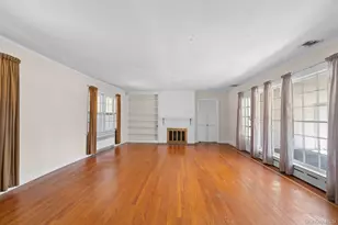 298 Nassau Pkwy, Oceanside, NY 11572 - Photo 7