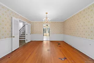 298 Nassau Pkwy, Oceanside, NY 11572 - Photo 11