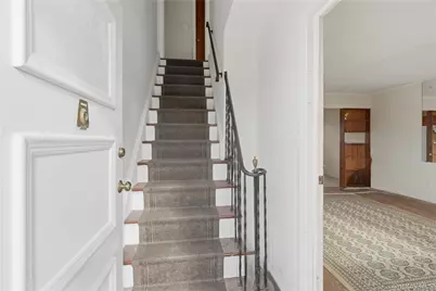 207 N Nassau Avenue, Massapequa, NY 11758 - Photo 13