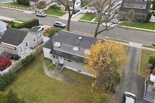 207 N Nassau Ave, Massapequa, NY 11758 - Photo 29