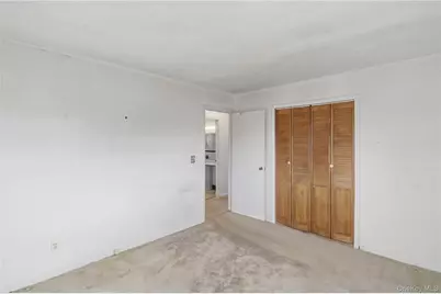 207 N Nassau Avenue, Massapequa, NY 11758 - Photo 19