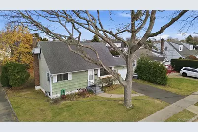 207 N Nassau Avenue, Massapequa, NY 11758 - Photo 25